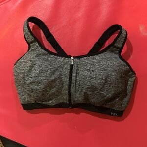 Victoria Secret Set Knockout Tight Set with matching VSX sports bra